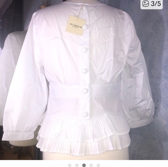 Free Generation Pleated Ruffle Blouse - Picture 3 of 4